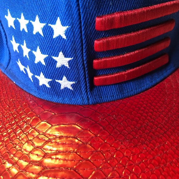 New League Snap Back Hat Glossy Lid American Flag - Picture 2 of 12
